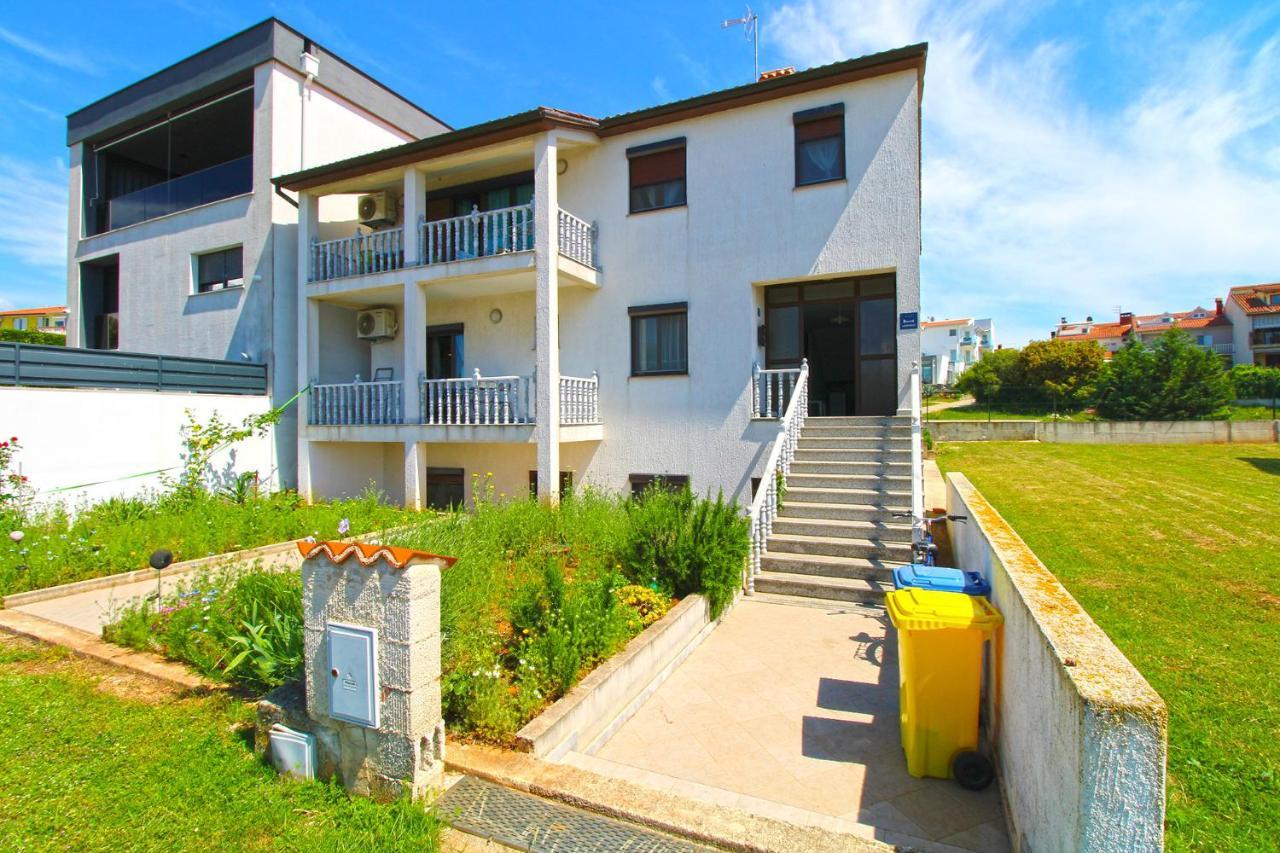 Apartments Veroslava 2159 Pola Esterno foto